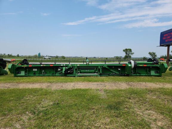 2024 John Deere RD40F Header Combine