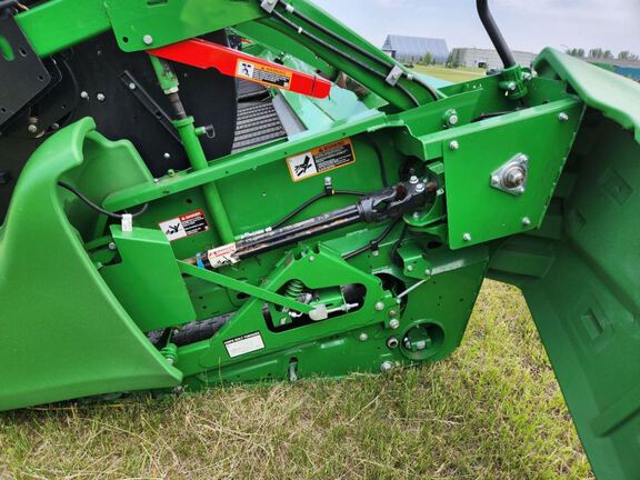 2024 John Deere RD40F Header Combine