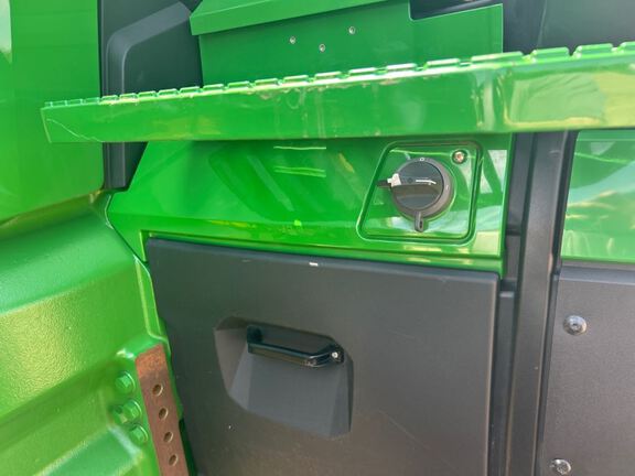 2024 John Deere 8R 230 Tractor
