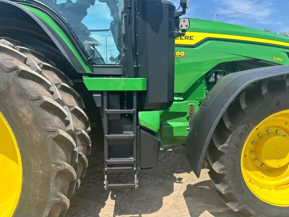2024 John Deere 8R 230 Tractor