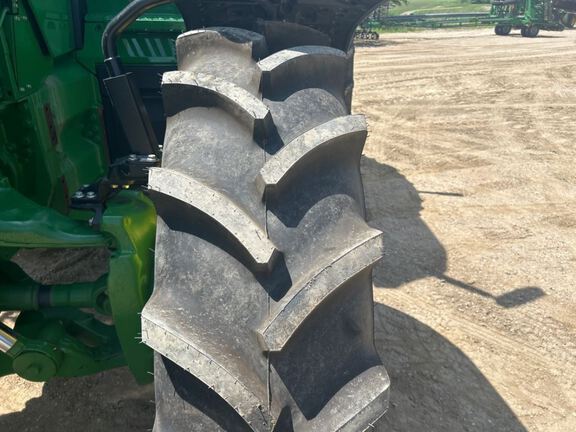 2024 John Deere 8R 230 Tractor