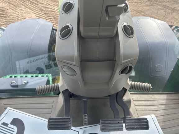 2024 John Deere 8R 340 Tractor