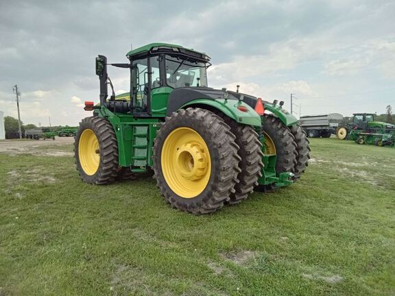 2023 John Deere 9R 440 Tractor 4WD