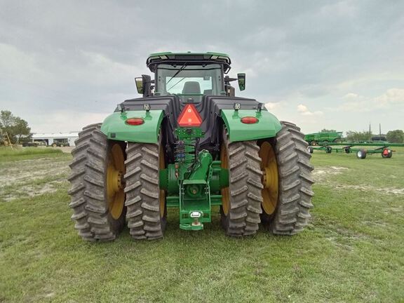 2023 John Deere 9R 440 Tractor 4WD