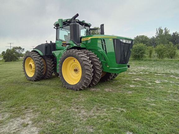 2023 John Deere 9R 440 Tractor 4WD