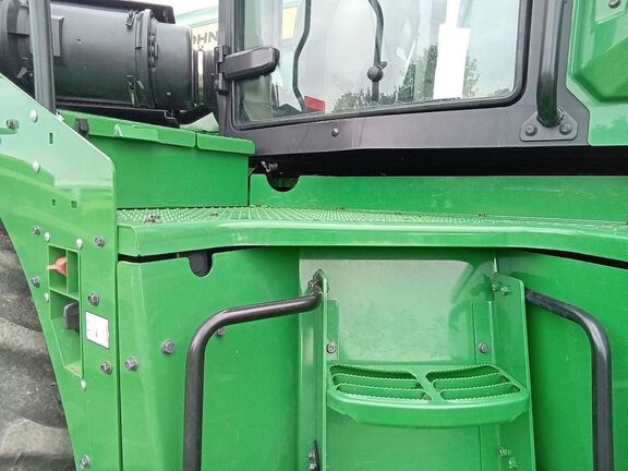 2023 John Deere 9R 440 Tractor 4WD