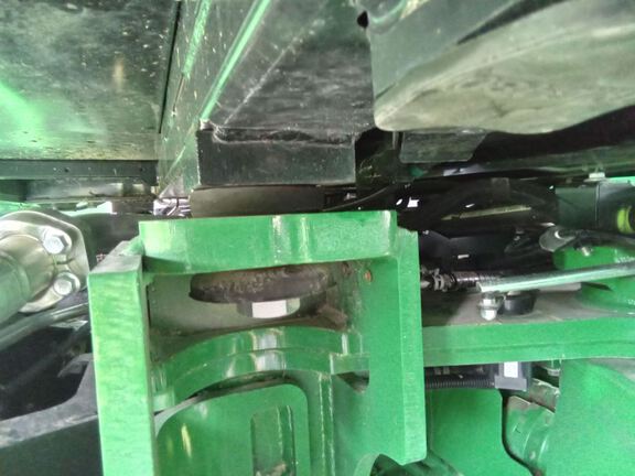 2023 John Deere 9R 440 Tractor 4WD