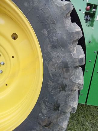 2023 John Deere 9R 440 Tractor 4WD