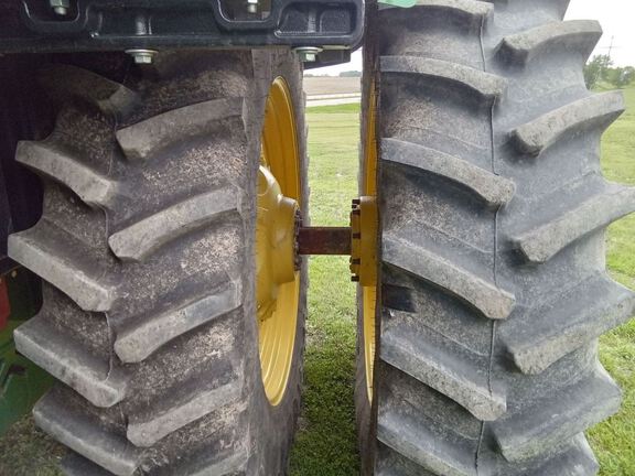 2023 John Deere 9R 440 Tractor 4WD