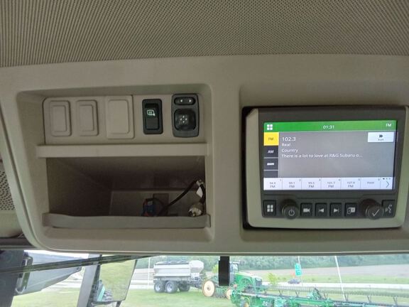 2023 John Deere 9R 440 Tractor 4WD