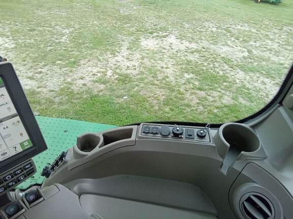 2023 John Deere 9R 440 Tractor 4WD