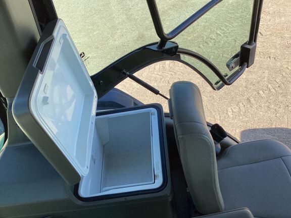 2021 John Deere 8RX 370 Tractor Rubber Track