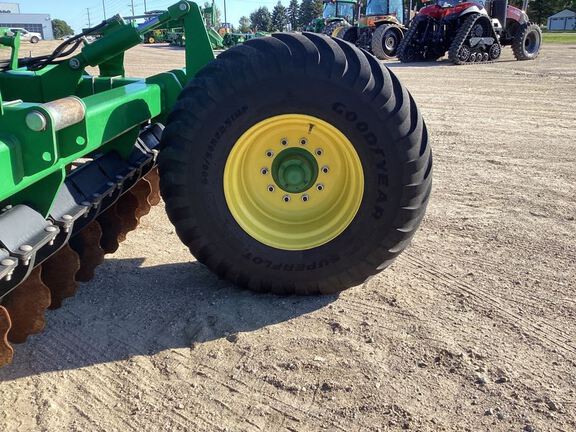 2022 John Deere 2680H Disk