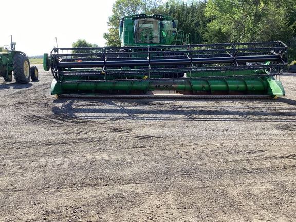 2004 John Deere 625F Header Combine