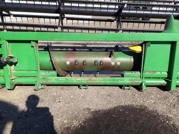 2004 John Deere 625F Header Combine