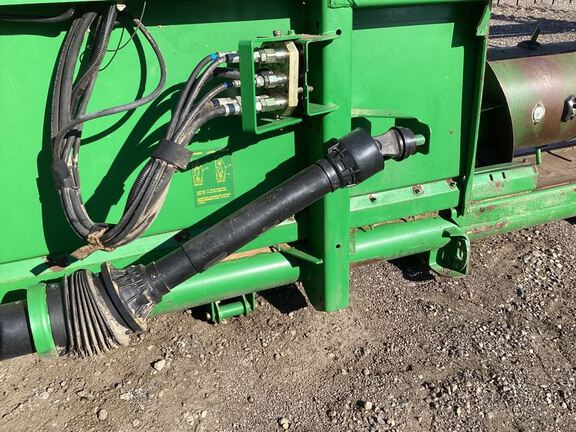 2004 John Deere 625F Header Combine