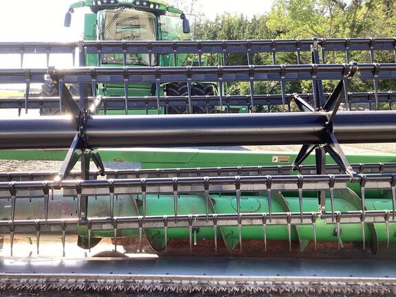 2004 John Deere 625F Header Combine