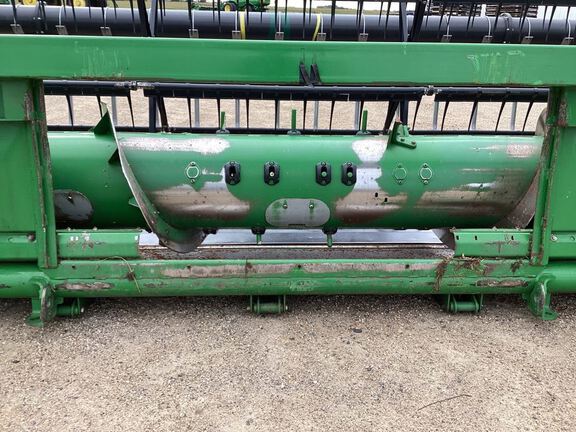 2009 John Deere 635F Header Combine
