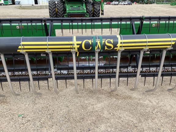 2009 John Deere 635F Header Combine