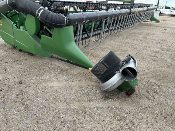 2009 John Deere 635F Header Combine