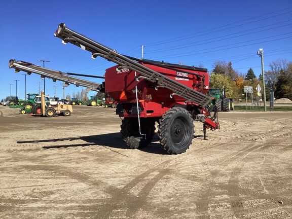 2018 Salford 8608 Applicator