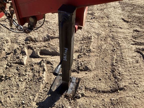 2018 Salford 8608 Applicator