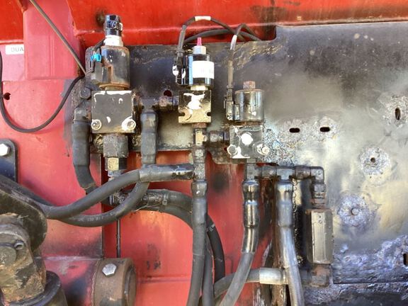 2018 Salford 8608 Applicator