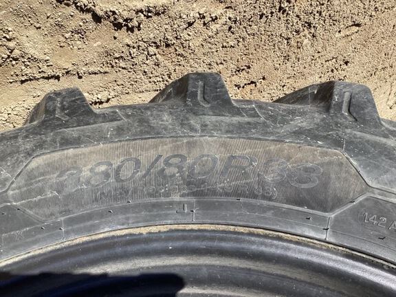 2018 Salford 8608 Applicator