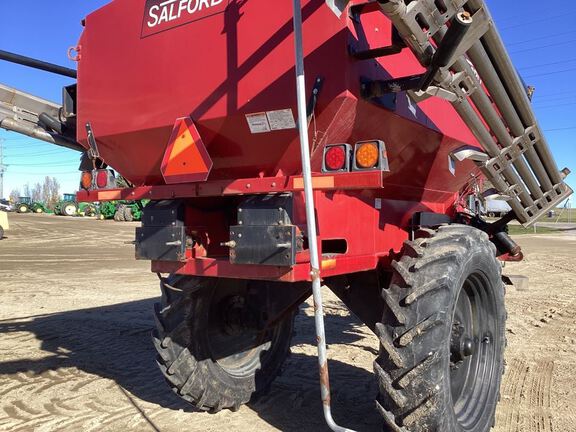 2018 Salford 8608 Applicator