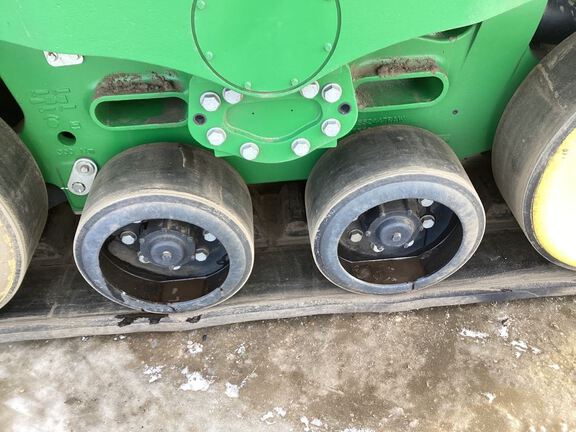 2023 John Deere 9RX 590 Tractor Rubber Track