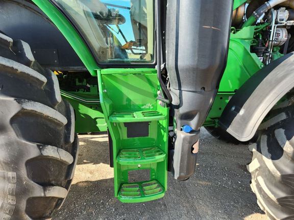 2015 John Deere 6145R Tractor