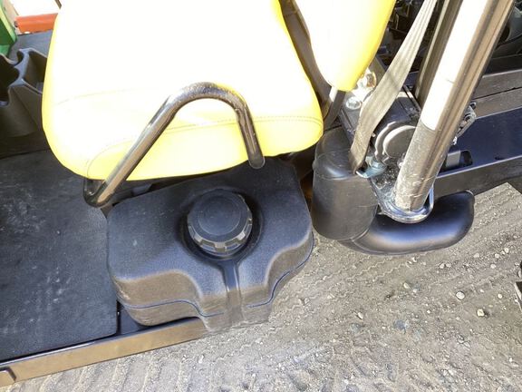 2013 John Deere 825I ATV