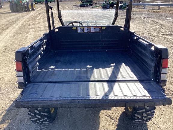 2013 John Deere 825I ATV