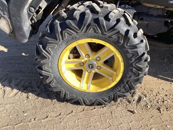 2013 John Deere 825I ATV