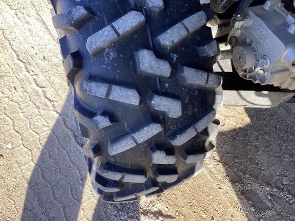 2013 John Deere 825I ATV