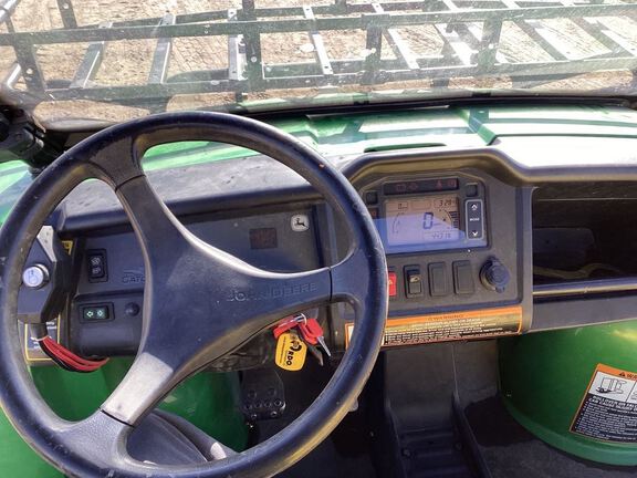 2013 John Deere 825I ATV