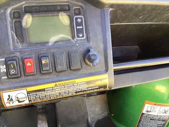 2013 John Deere 825I ATV