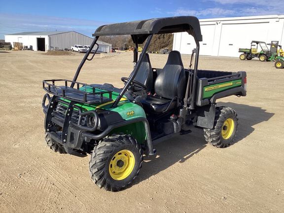 2016 John Deere 825I ATV