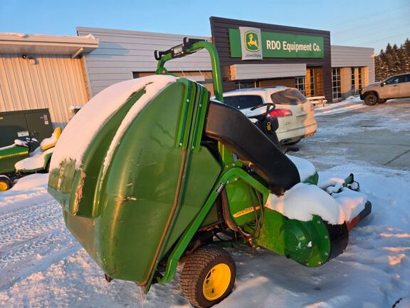 2005 John Deere 1445 Mower/Front Deck