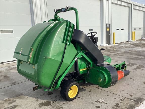 2005 John Deere 1445 Mower/Front Deck