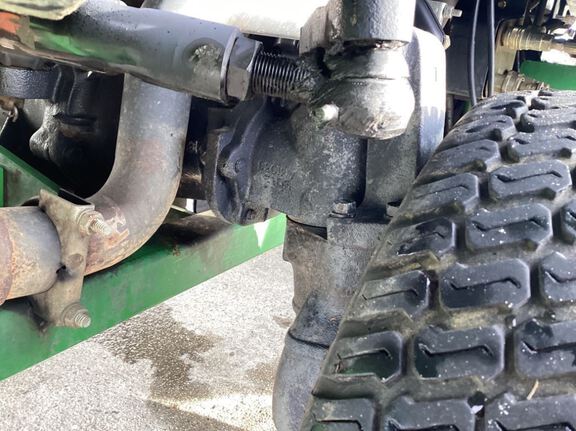 2005 John Deere 1445 Mower/Front Deck