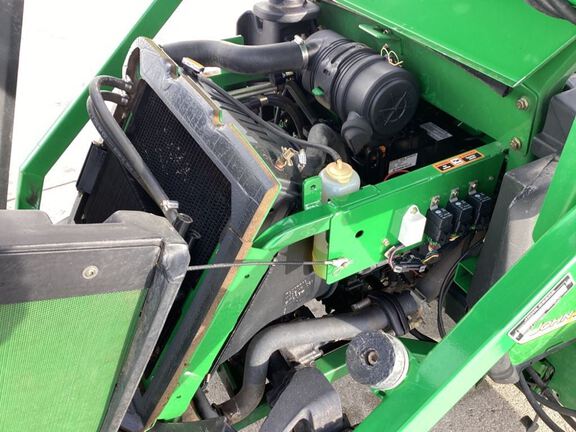 2005 John Deere 1445 Mower/Front Deck