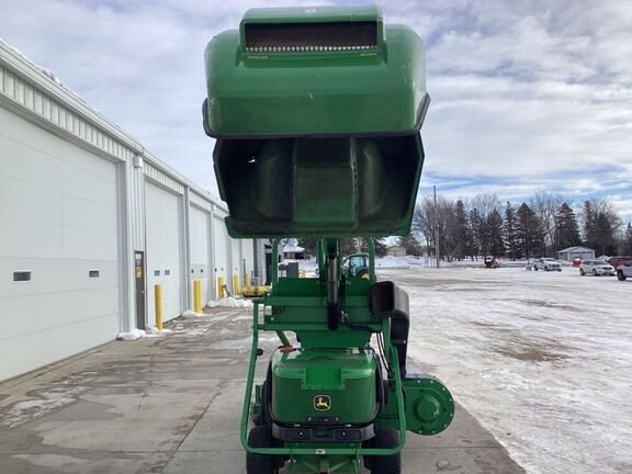 2005 John Deere 1445 Mower/Front Deck