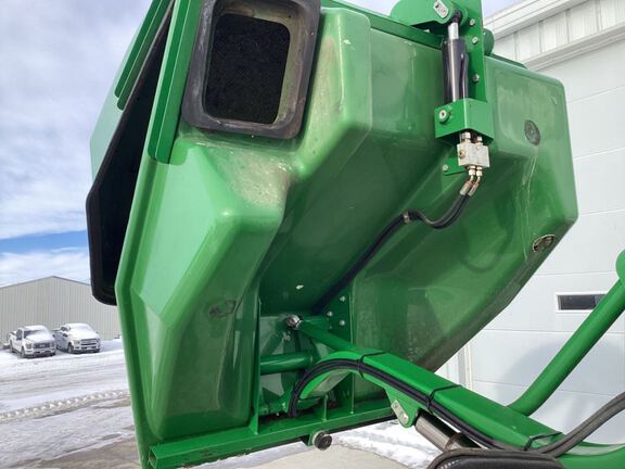 2005 John Deere 1445 Mower/Front Deck