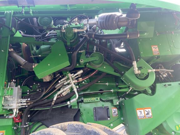 2021 John Deere S780 Combine