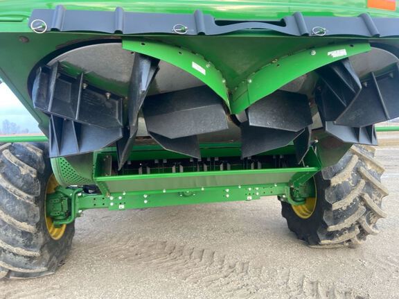 2021 John Deere S780 Combine