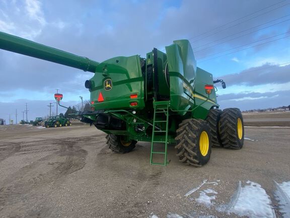 2021 John Deere S780 Combine