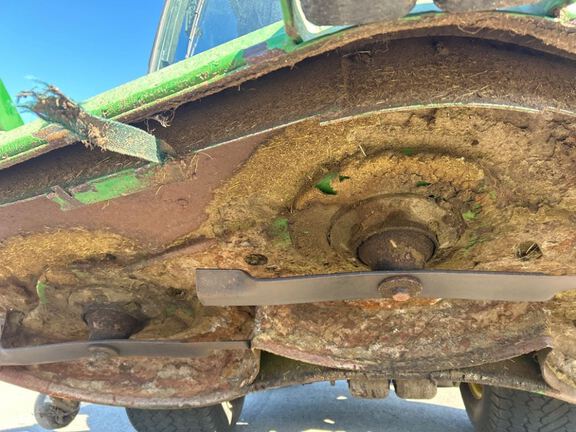 2008 John Deere 1545 Mower/Front Deck