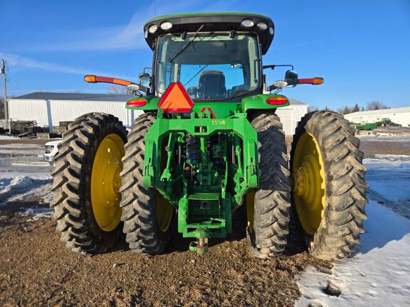 2016 John Deere 8370R Tractor