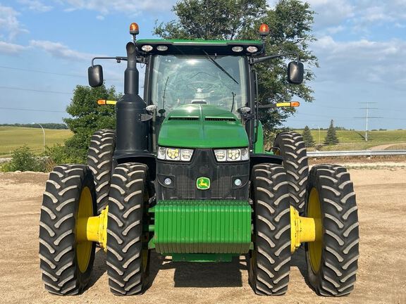 2016 John Deere 8370R Tractor